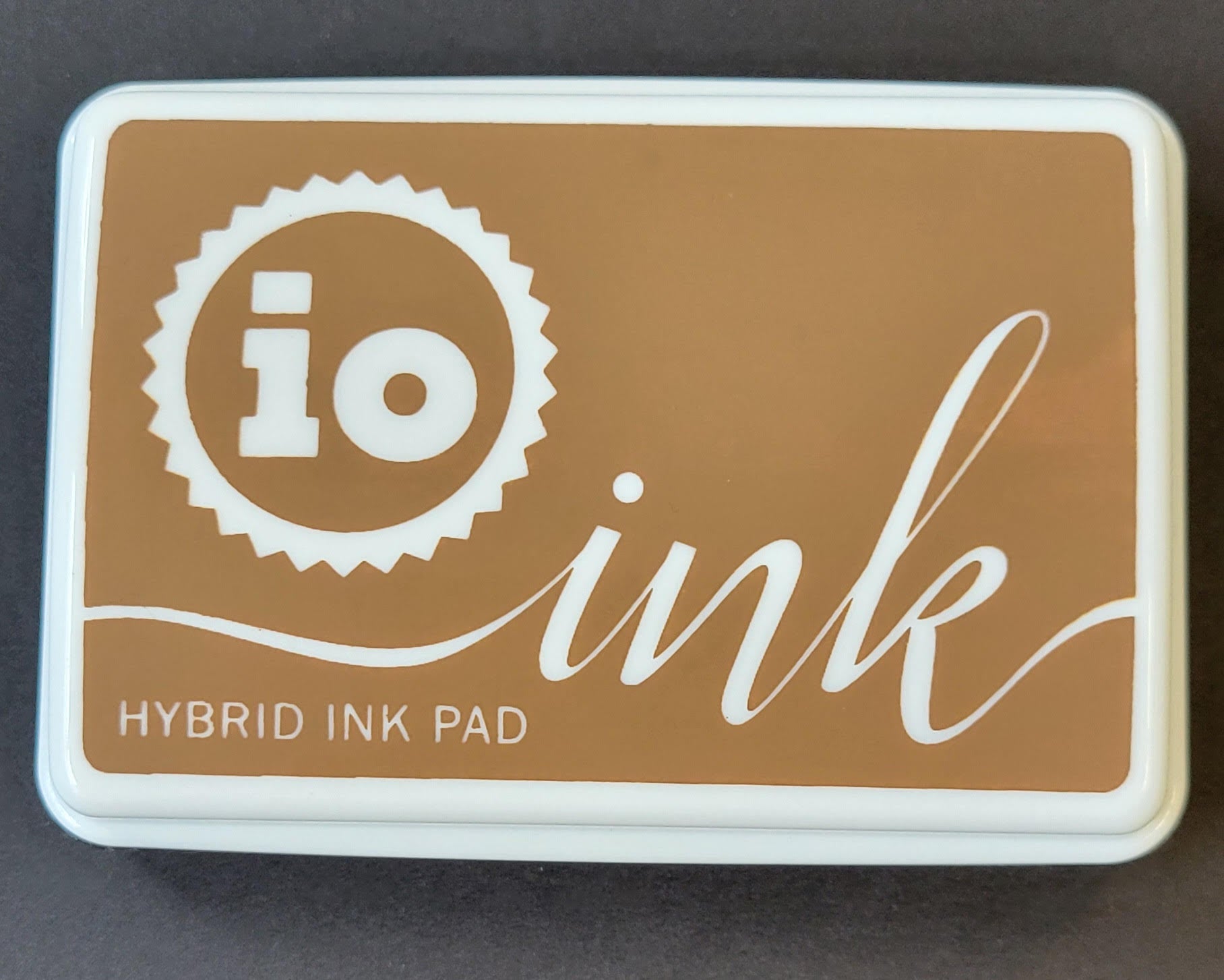 Chocolate Hybrid IO ink pad.