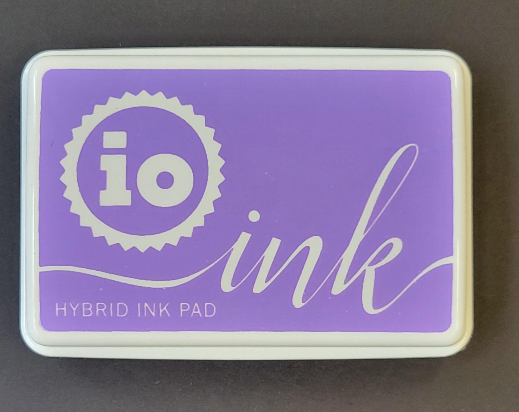 Violet Hybrid IO ink pad.