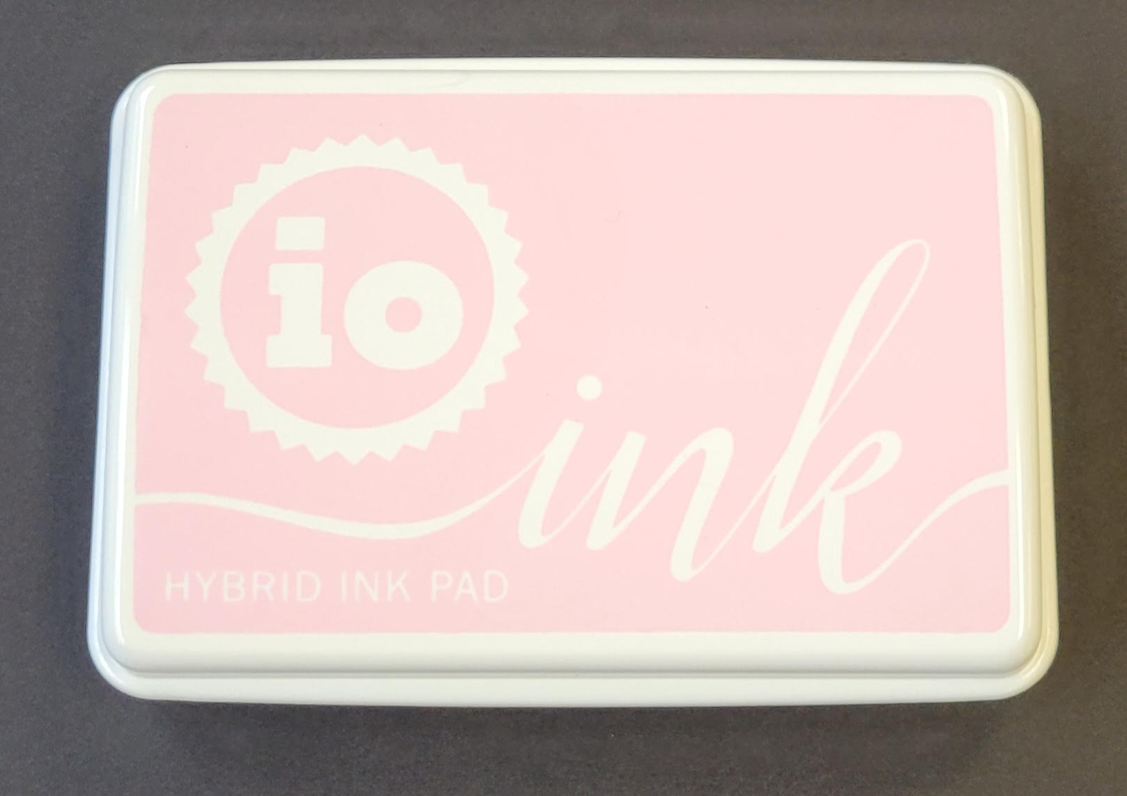Bubblegum Hybrid IO ink pad.