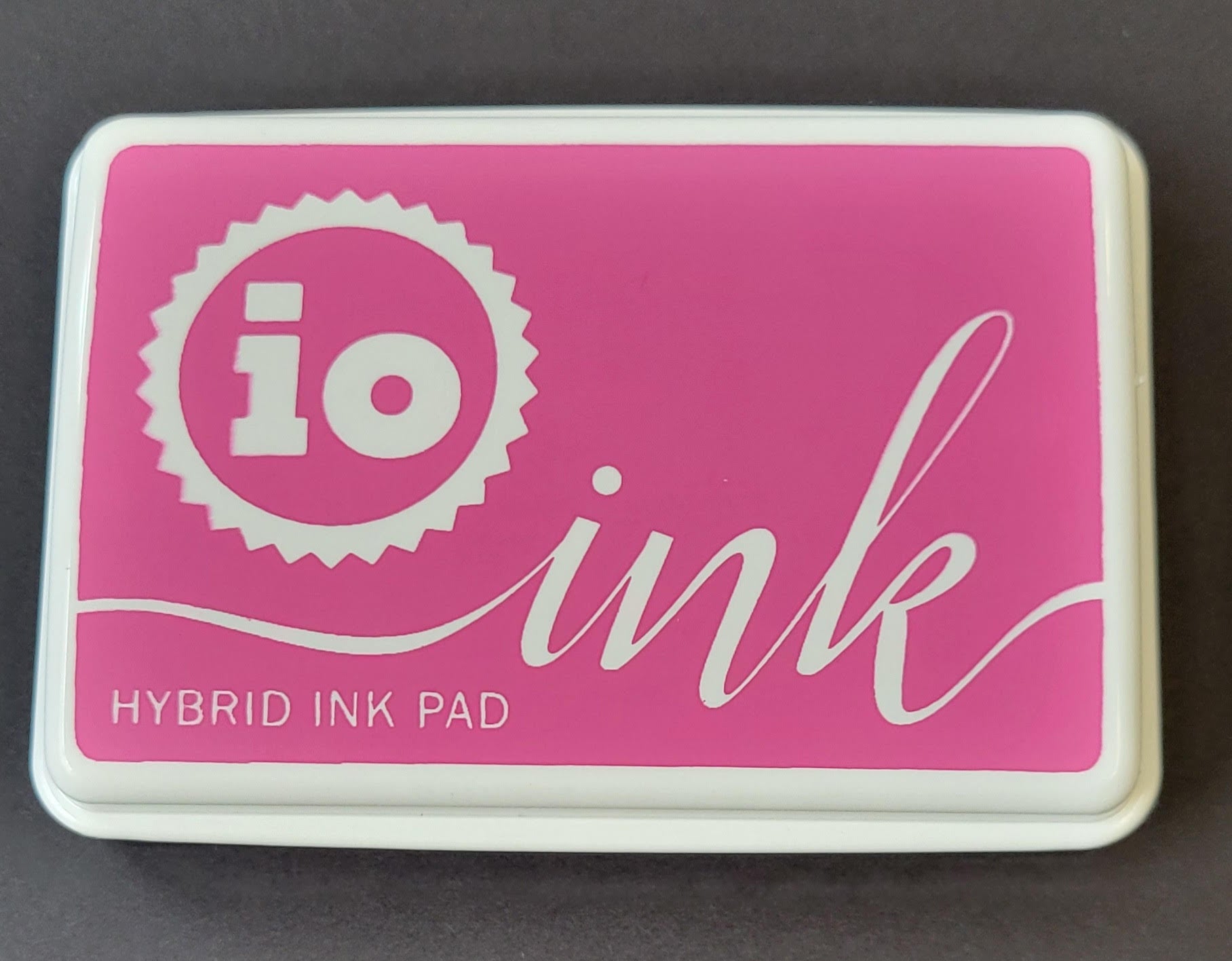Peony Hybrid IO ink pad.