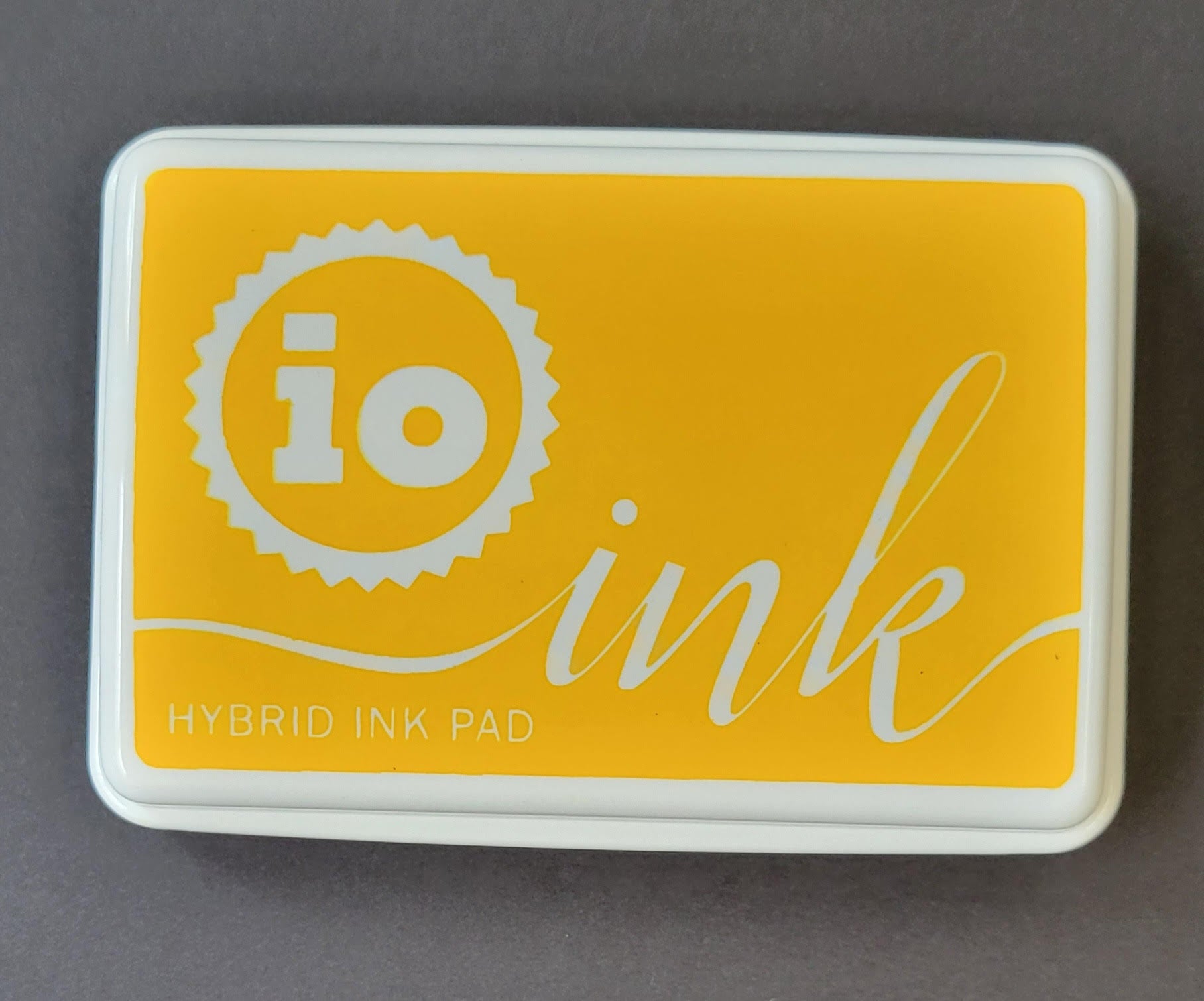 Canary Hybrid IO ink pad.